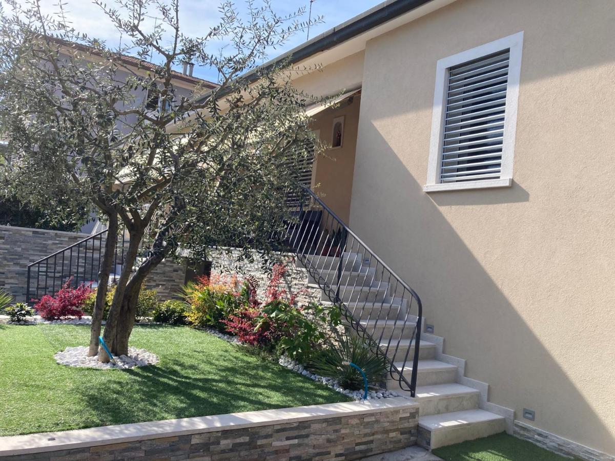 Alloggio Rozafa Peschiera del Garda Exterior photo